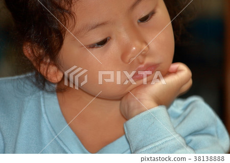 女孩_想 女孩_想 38138888