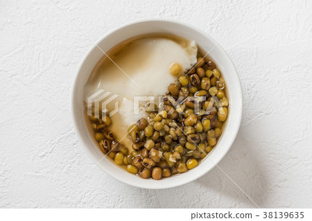 Bean flower Taiwan's Tofu Sweets Toufa (Tofu Pudding) Bean flower Taiwan's Tofu Sweets Toufa (Tofu Pudding) 38139635