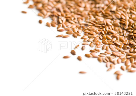 Healthy brown linseeds. 38143281