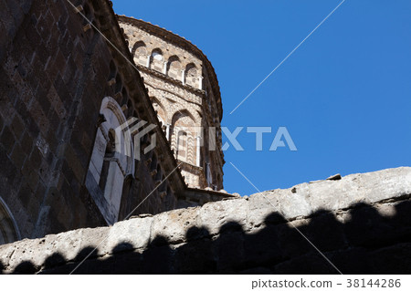 Viiew of Caserta Vecchia 38144286