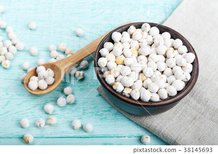 raw chickpeas in a plate raw chickpeas in a plate 38145693