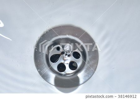 Bathroom sink drain 38146912