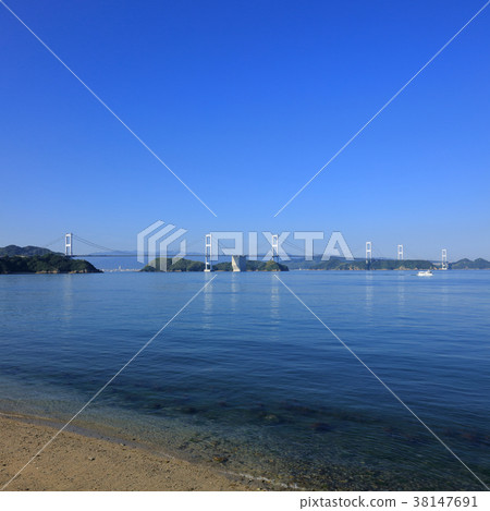 Kurushima Channel Bridge (from Haruna Fishing Port) 38147691