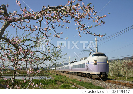 E大阪線的E 351超級Azusa·2005年4月27日 38149447