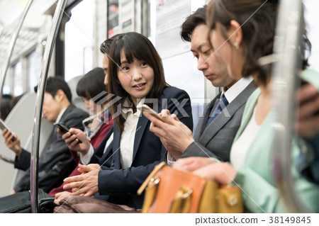 列車通勤攝影合作“京王電鐵有限公司” 列車通勤攝影合作“京王電鐵有限公司” 38149845