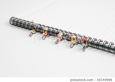 figure of  the Bicycle parking area 38149996