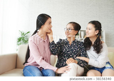 Spending time together 38156340