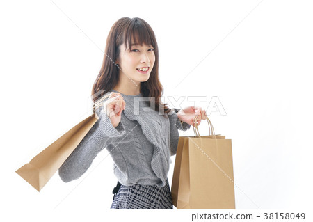 Young woman doing shopping 38158049