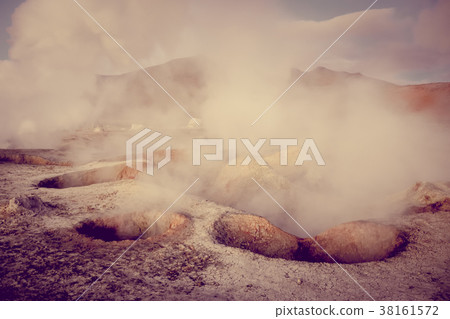 Sol de manana in sud Lipez reserva, Bolivia Sol de manana in sud Lipez reserva, Bolivia 38161572