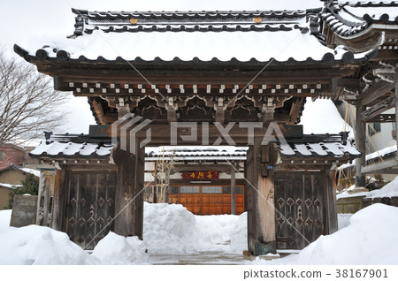 Kanazawa City Zenjoji Temple 38167901