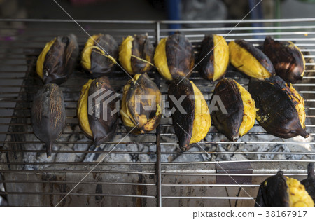 Huk Mook or Silver Bluggoe grilled Huk Mook or Silver Bluggoe grilled 38167917