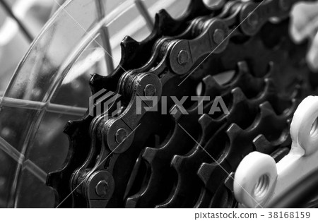 Bicycle chain system closeup, Toned picture 38168159