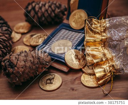 bitcoin with cash on the wood table bitcoin with cash on the wood table 38175751