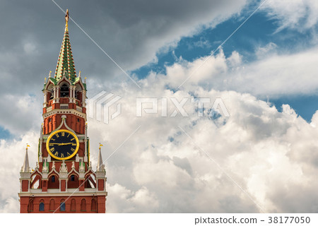 Spasskaya tower of Moscow Kremlin 38177050