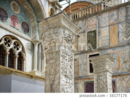Ancient columns by Basilica di San Marco, Venice 38177178