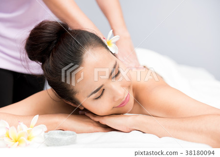Spa and Thai massage, beautiful women relaxing  38180094