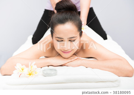Spa and Thai massage, beautiful women relaxing  38180095