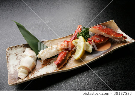 對角鍍的烤螃蟹 38187583