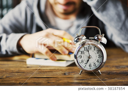 Stydying concept 38187854