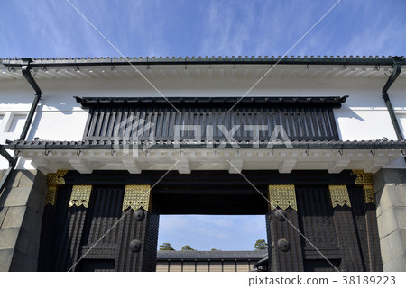 Nijo Castle Higashi Otemon 38189223