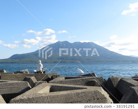 From Sakurajima Yojiro Hama 38191291