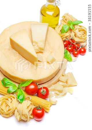 Traditional Italian parmesan or parmigiano cheese Traditional Italian parmesan or parmigiano cheese 38191555