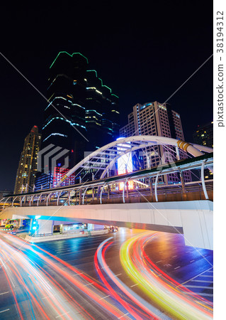 sky walk and traffic at Chong Nonsi sky train  38194312