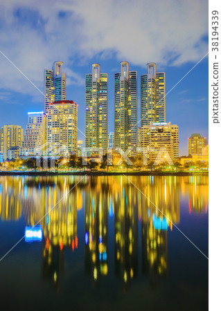city night view at Benjakitti Park, Bangkok 38194339