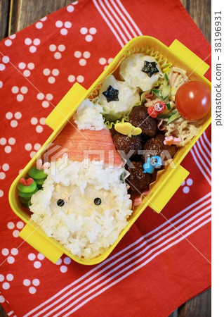 Santa Claus character bento I made for my child 38196931