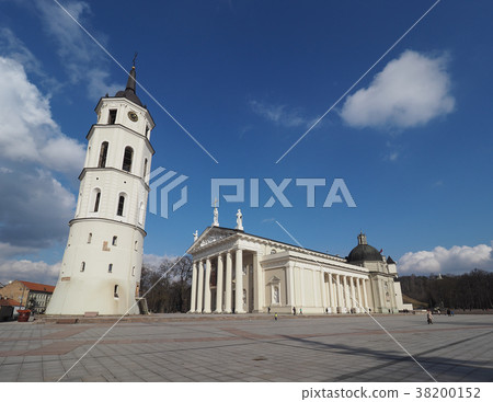 Vilnius Cathedral and Cathedral Belfry / Vilnius Cathedral Vilnius Cathedral and Cathedral Belfry / Vilnius Cathedral 38200152
