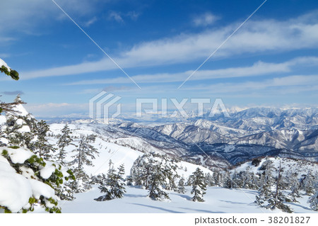 Snow mountain Snow mountain 38201827