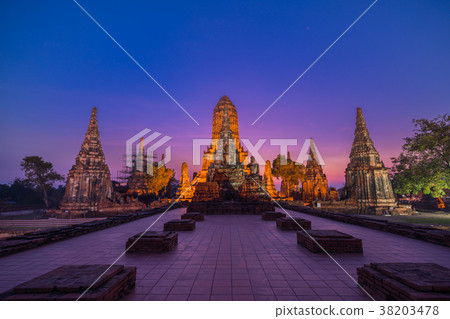 Ancient pagoda in twilight at Wat Chai Wattanaram 38203478