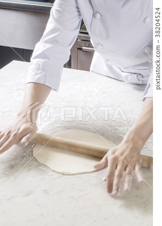 製作披薩麵團自製披薩披薩工匠 38204524