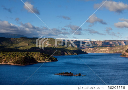 Flaming Gorge 38205556