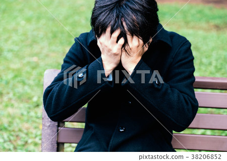 Men falling on the bench Men falling on the bench 38206852