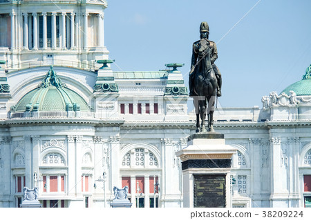 Statue of King Chulalongkorn Rama V Statue of King Chulalongkorn Rama V 38209224
