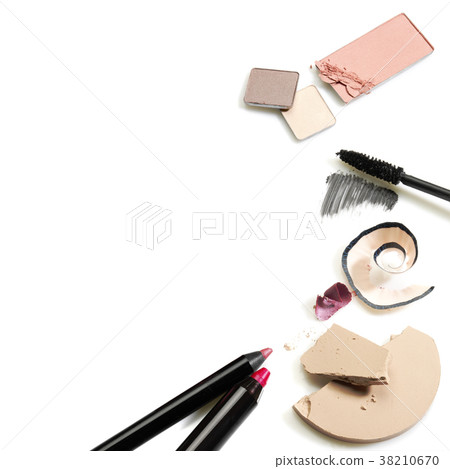 Set of cosmetics 38210670