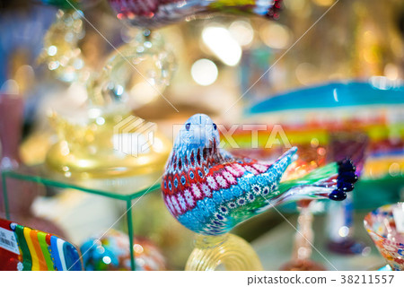 Glass bird 38211557