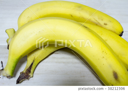 banana 38212306