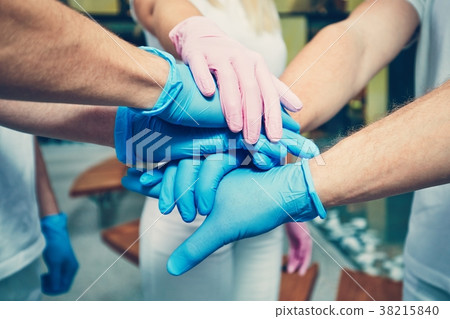 Teamwork of the doctors Teamwork of the doctors 38215840