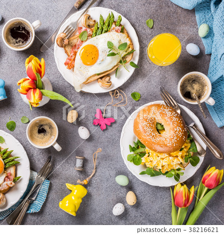 Easter holiday breakfast flat lay 38216621
