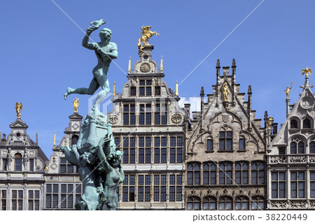 Antwerp - Belgium - Statue of Silvius Brabo 38220449