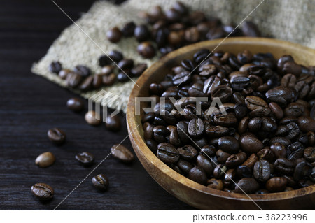 Coffee beans  38223996