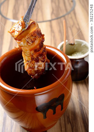  Grilled meat 38225248