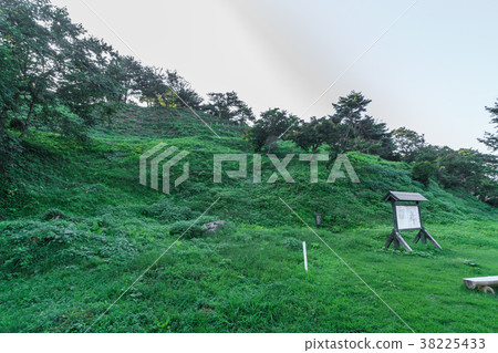 Kasugayama castle ruins in the summer 38225433
