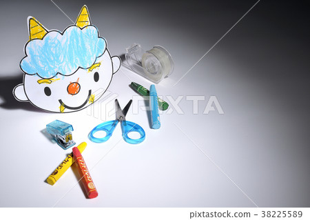 Demon's face made by a child 38225589