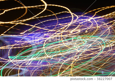 Long exposure photo, striped lines in motion 38227007