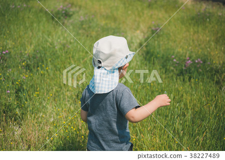 field, baby boy, boy 38227489