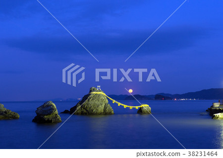 Couple rock 38231464