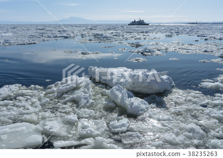 Drift ice 38235263